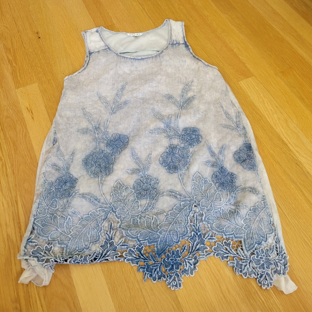 Adore tank top sz M